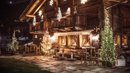 ristorante_esterno_notte_slide